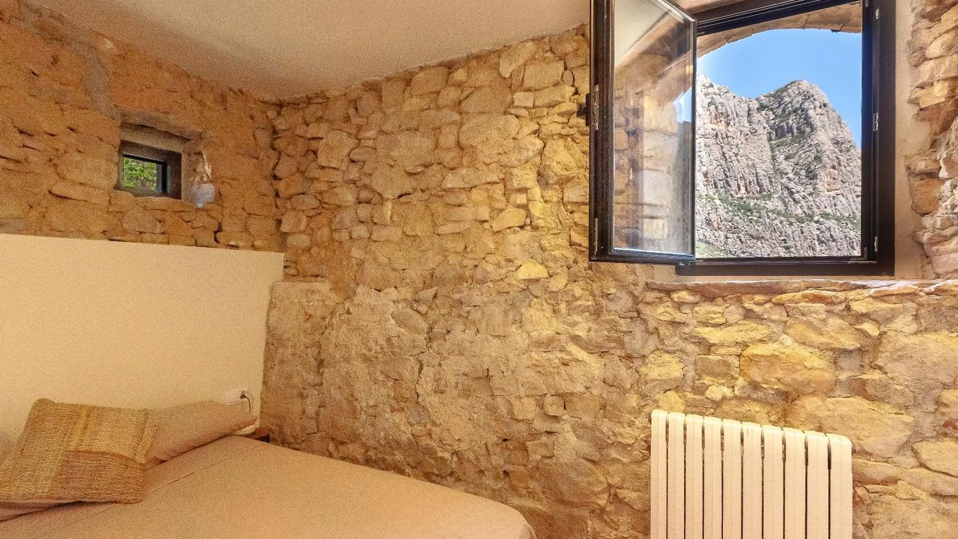 Chalet Cal Simon- Casa A Montserrat Collbato